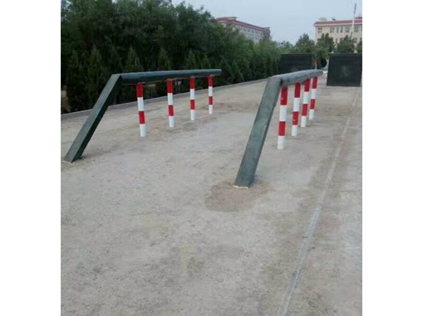 部队训练障碍器材
